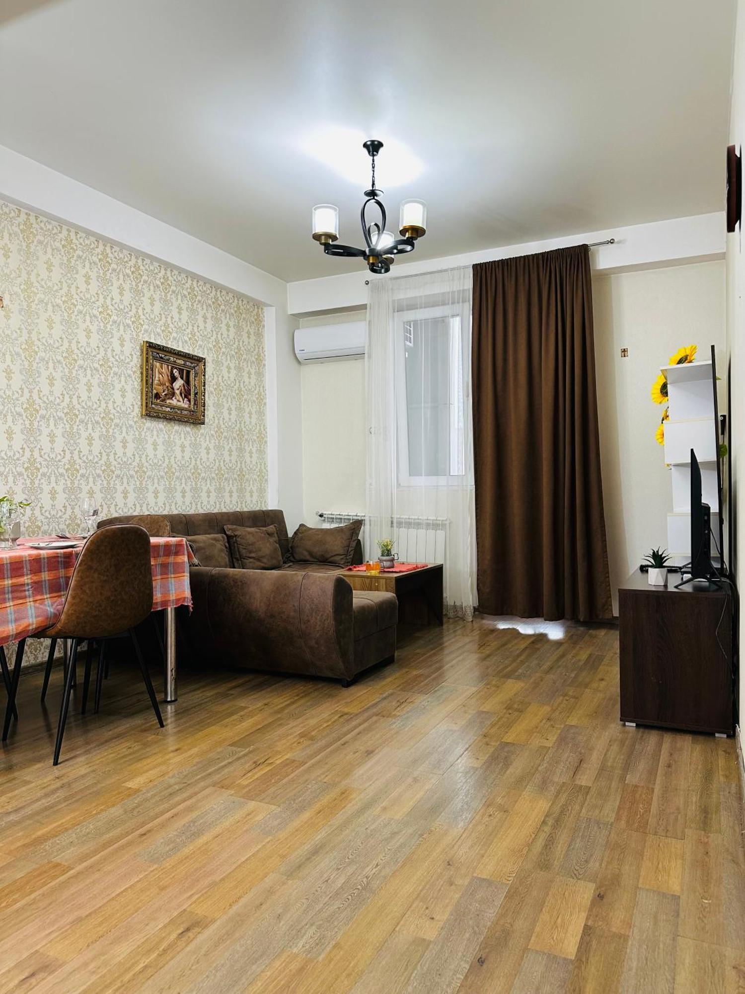 Twins Tower Apartment
